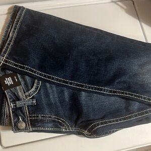 Dark wash Bootcut jeans never worn